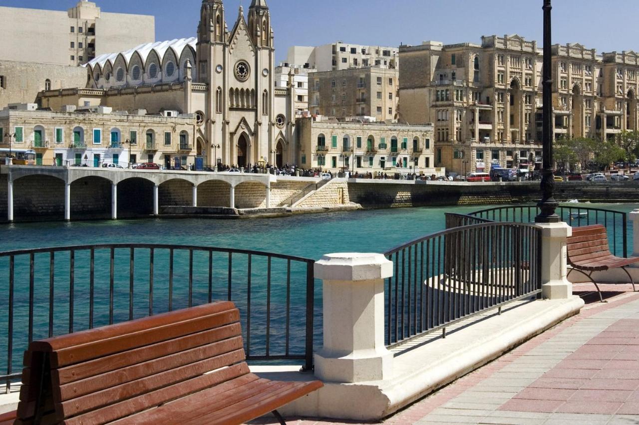 Апартаменты Chic 2Br Penthouse Steps From The Promenade Слима Экстерьер фото